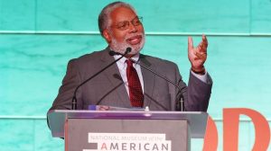 Smithsonian Director Lonnie Bunch Announces Retirement Amid Trump Administration