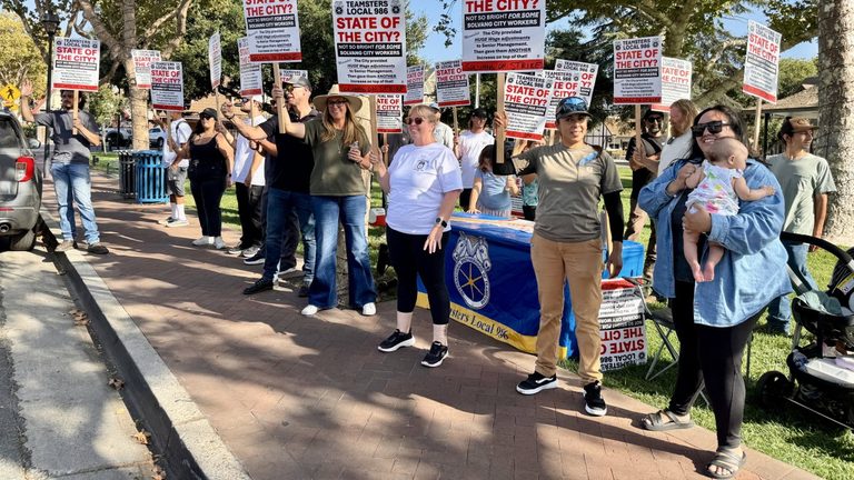 Solvang City Workers Strike Ahead Of 89Th Danish Days Festival