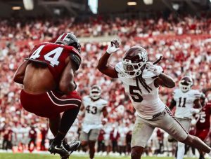 South Carolina Football Falls Short After Early Lead Against Mississippi State