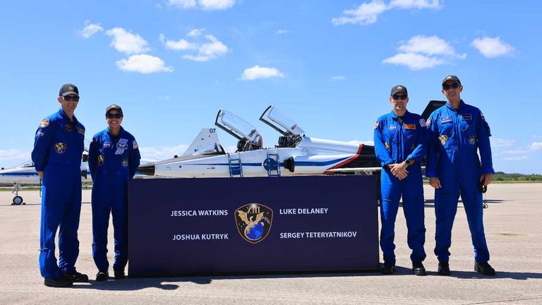 Spacex Crew 13 Arrives At Kennedy Space Center For Oct 1 Launch