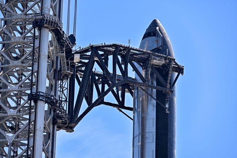 Spacex Launches Starship S 14Th Flight First Orbital Mission From Texas