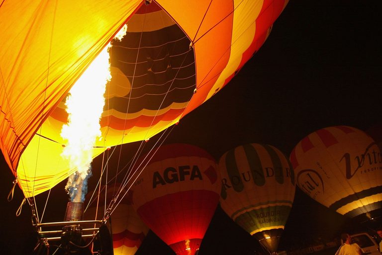 Spirit Of Boise Balloon Classic Night Glow Set For Friday Evening