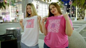 Startup Shareascan Introduces Qr Code Shirts That Link To Dynamic Digital Profil
