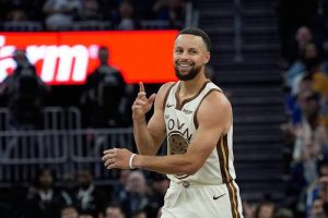 Stephen Curry Signs Two Year 116 Million Extension With Golden State Warriors