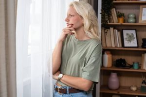 Survey Finds One In Six Americans Move To Escape Bad Neighbors