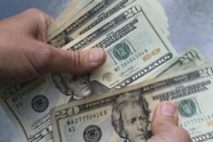 Survey Shows Half Of D C Area Residents Thriving Others Struggle With Costs