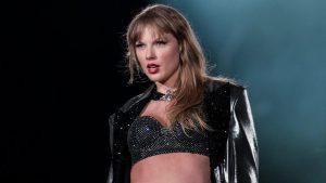 Taylor Swift S Babylon Draws On Ancient Ruin Metaphor To Explore Lost Love