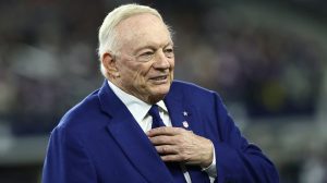 Terrell Owens Criticizes Jerry Jones Likening Him To President Trump Over Cowboy