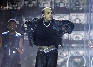 Texas Lawmakers Apologize After Honoring Chris Brown At Arlington Concert