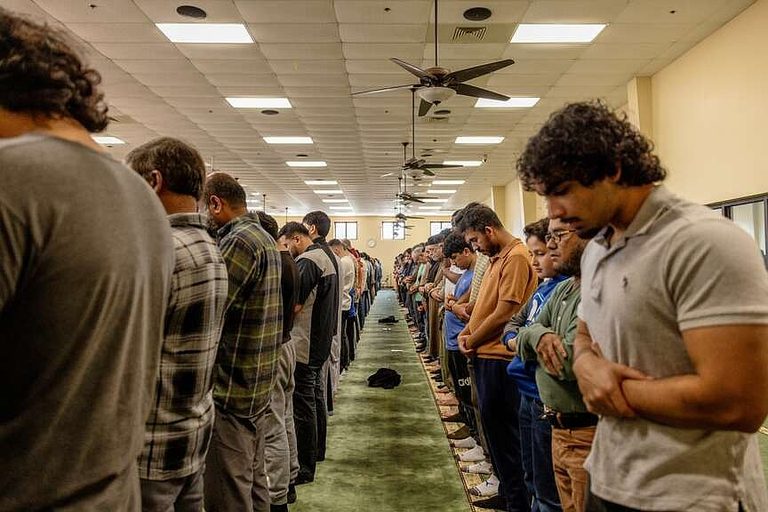 Texas Leaders Anti Sharia Remarks Spark Response From Muslim Community