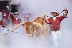 Texas Longhorns Aim To Stay Atop Rankings As Season Heads Into Sec Play