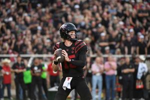 Texas Tech Holds Off Houston 28 26 In Thrilling Big 12 Opener