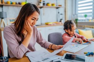 Three Practical Steps To Reduce Fall Expenses And Avoid Credit Reliance