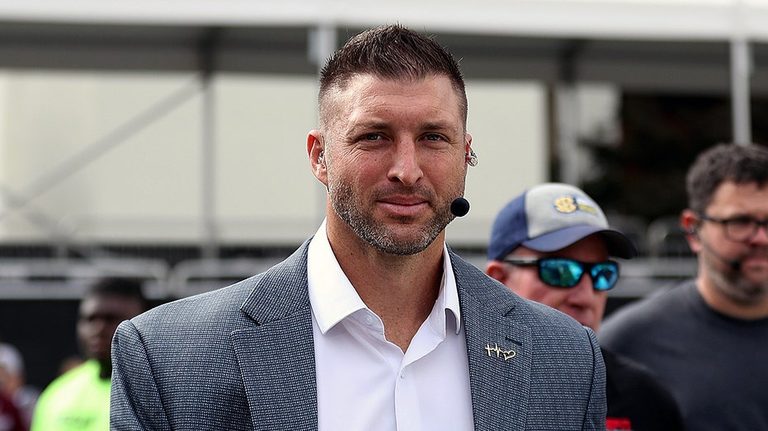 Tim Tebow Nearly Walks Off Sec Nation After Chase Daniel Calls Florida A Future