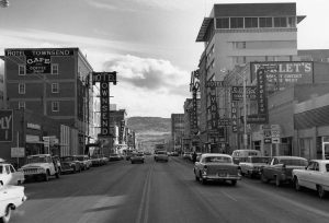 Townsend Hotel Lamp Returns To Historic Casper Building After Family Gift