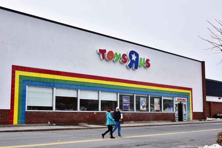 Toys R Us Launches New South Shore Store Marking The Start Of A Massachusetts Co
