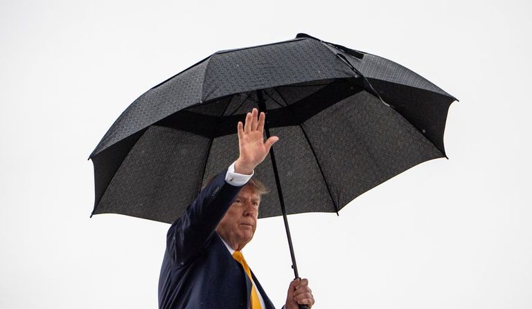 Trump Administration Cites Job Gains And Lower Inflation As Midterm Outlook Impr