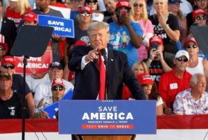 Trump Administration Defends White House Credential Ban Amid First Amendment Law