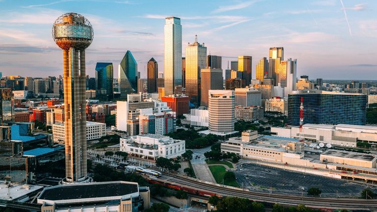 Trump Rnc Midterm Convention Expected To Fill Over 5 000 Dallas Hotel Rooms
