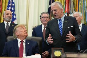 Trump Touts 54 Billion Alaska Lng Project As Boost For Senate Hopefuls