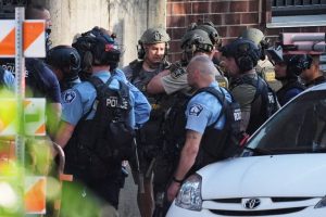 Two Minneapolis Police Officers Wounded As Suspect Kills Two In Apartment Shooti