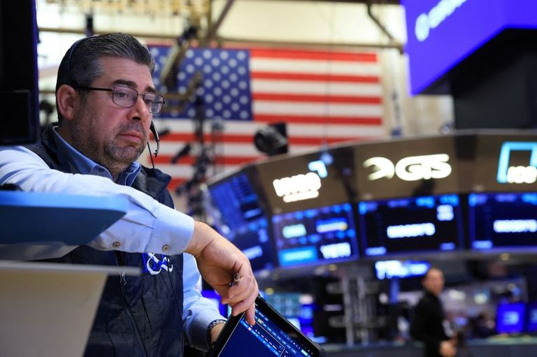 U S Stock Futures Rise As Oil Prices Dip And Tech Optimism Lifts Nasdaq