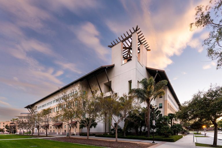 Uc Santa Barbara Launches New Education And Society Undergraduate Major