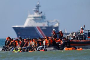 Uk Ends One In One Out Pilot Continues Deportations To Curb Illegal Boat Crossin