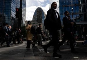 Uk Permanent Hiring Rises For First Time Since 2022 Signaling Job Market Rebound