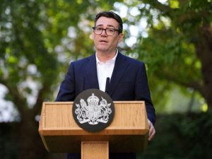 Uk Prime Minister Burnham Seeks Us Cooperation On Diego Garcia Base Amid Treaty