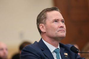 Un Ambassador Mike Waltz Defends President Trump S Press Restrictions As Legal C