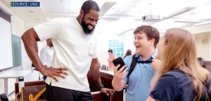 Unc Welcomes Nba All Star Antawn Jamison As Visiting Professor
