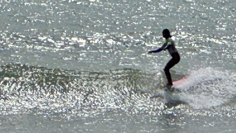 Ventura Hosts All Female Longboard Surf Contest At Queen Of The Point