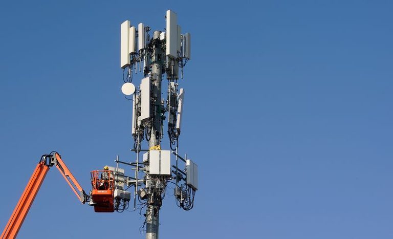 Verizon Pledges 70 Million To Nationwide Ai Training For Workers Small Businesse