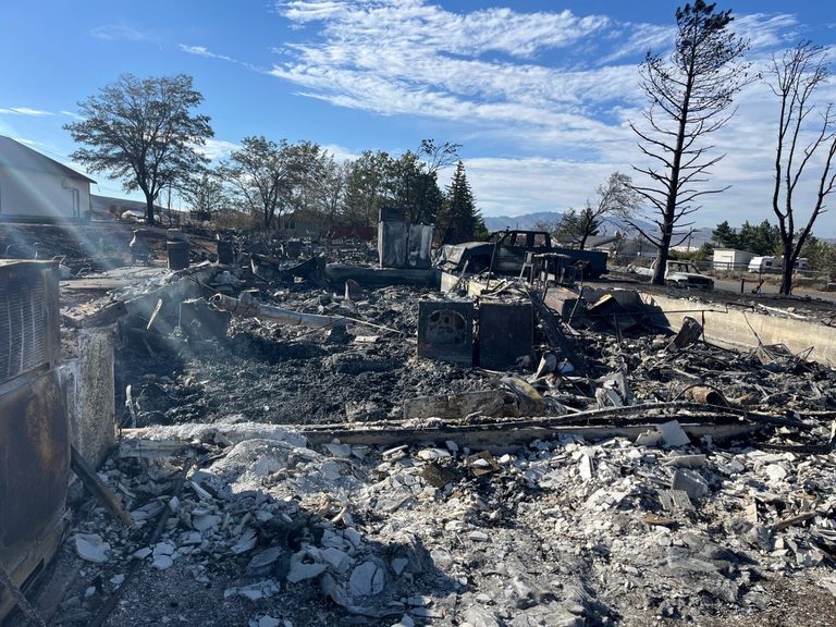 Veteran Wildland Firefighter Loses Home In Hawk Fire Finds Community Support