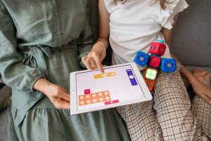 Visual Learning Boosts Student Understanding Of Complex Subjects