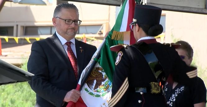 Vivamos M Xico Grito Celebration Brings Family Fun To Downtown El Paso