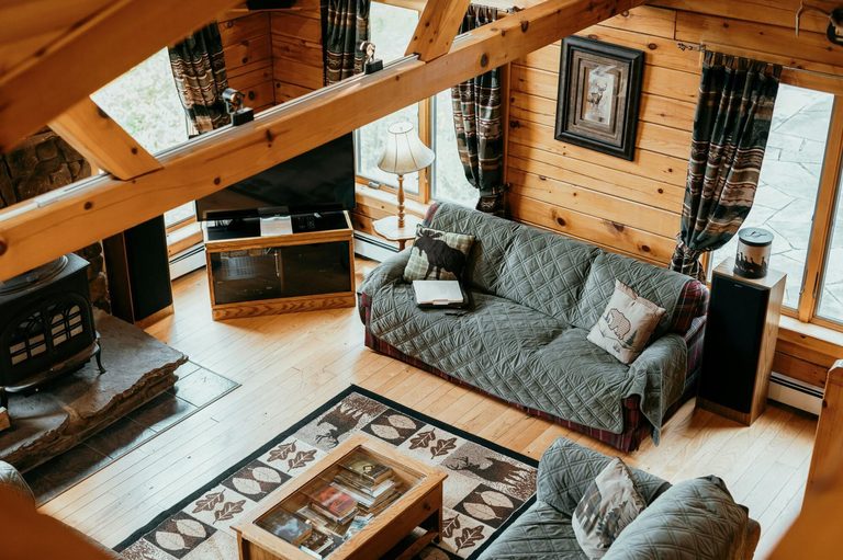 Warm Natural Home Designs Gain Popularity Across The U S