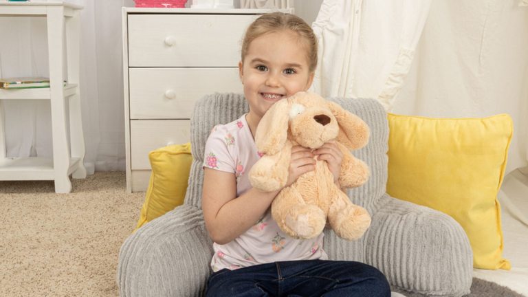 Warm Pals Puppy Love Plush Offers Dual Temperature Comfort For Sick Children