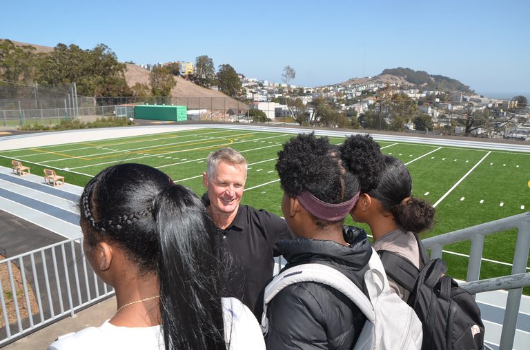 Warriors Coach Steve Kerr Joins Volunteers At Visitacion Valley Middle School