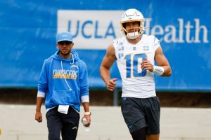 Week 1 Nfl Survivor Pool Safe Favorites And Value Picks For 2026 Season