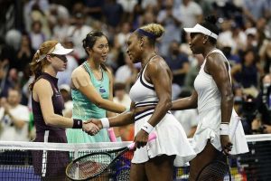 Williams Sisters Fall In First Round Us Open Doubles Match