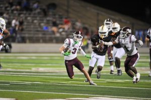 Wylie Pirates Dominate Lakeview Centennial 53 22 In Garland Showdown