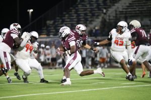 Wylie Pirates Fall 44 42 To Sachse Mustangs After Dramatic Comeback