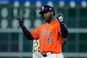 Yordan Alvarez Balances Triple Crown Chase With Family Rv Adventures