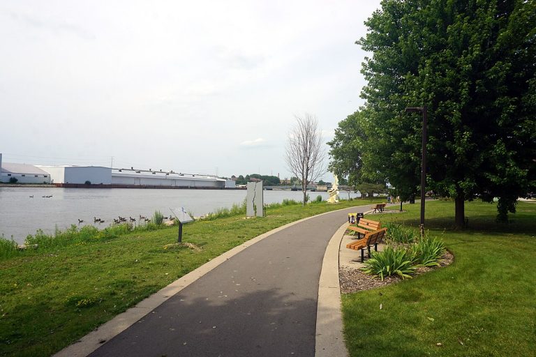 Fox River State Trail — Green Bay