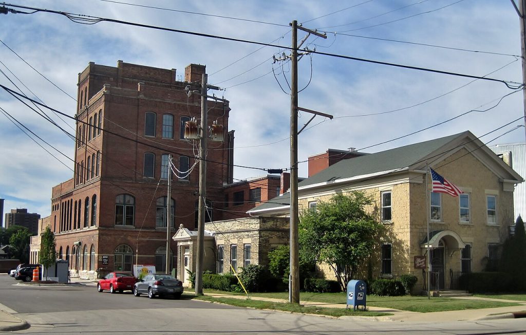 Rockford Brewing Company — Rockford
