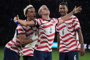 17 Year Old Cavan Sullivan Scores Historic Goal As Usmnt Beats Mexico 3 0