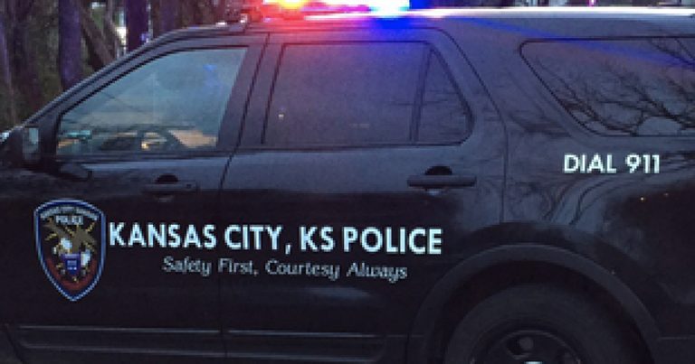 24 Year Old Kansas City Ks Woman Found Dead Under 7Th Street Trafficway Bridge