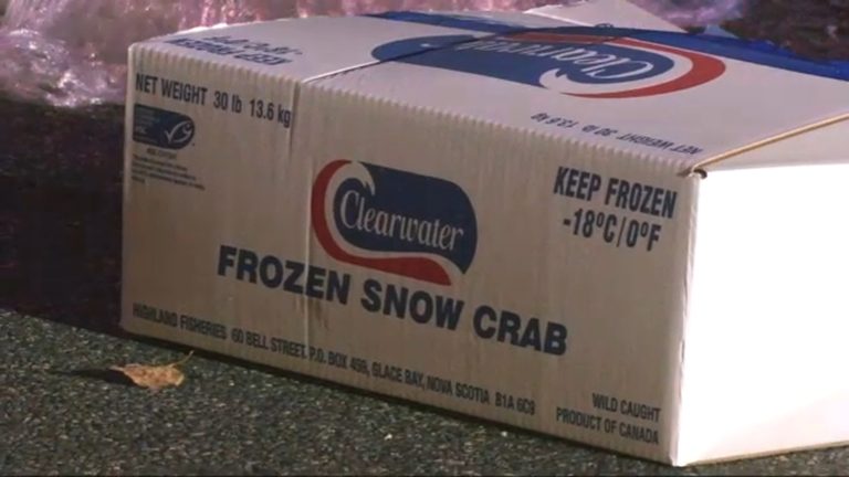3 000 Pounds Of Crab Legs Stolen From Trailer In Philadelphia